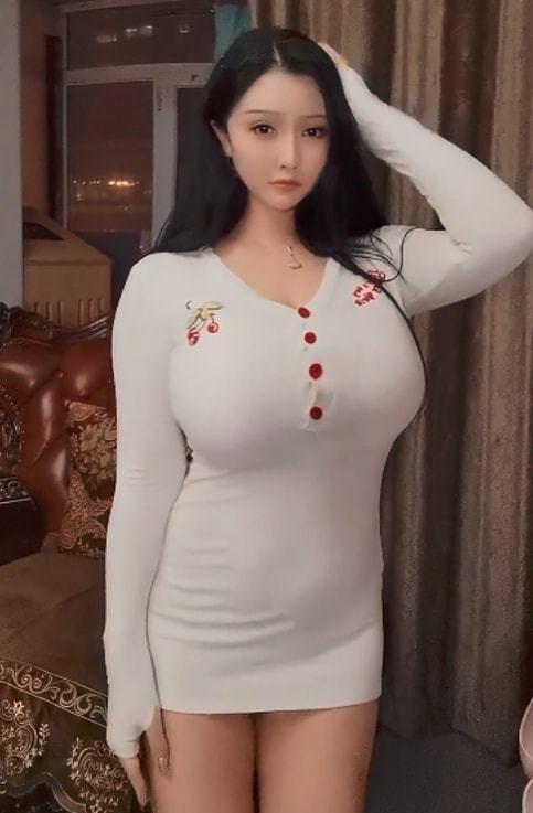 国产午夜精华无码网站中出