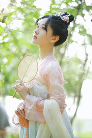女人麻豆国产香蕉久久精品