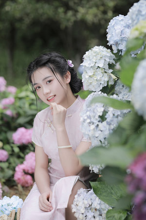 三个爸爸一个妈