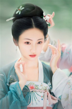 绝对可怜小孩国语