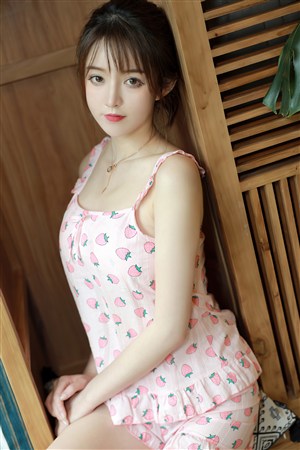 裸体丰满少妇