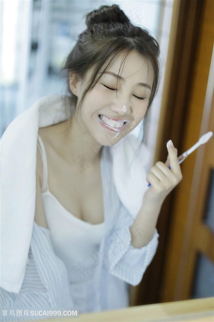 被室友男朋友认错后BY阿司匹林