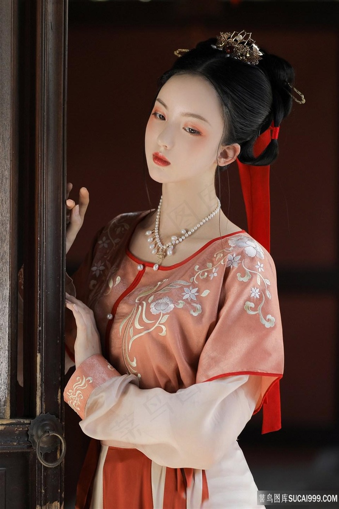 久久高潮女中文字幕